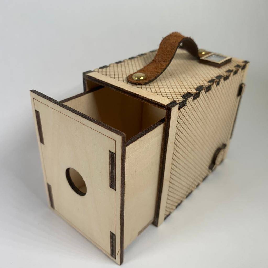 Brownie Camera - Flat Pack Model Kit By Curious Rabbit ® - Curious Rabbit