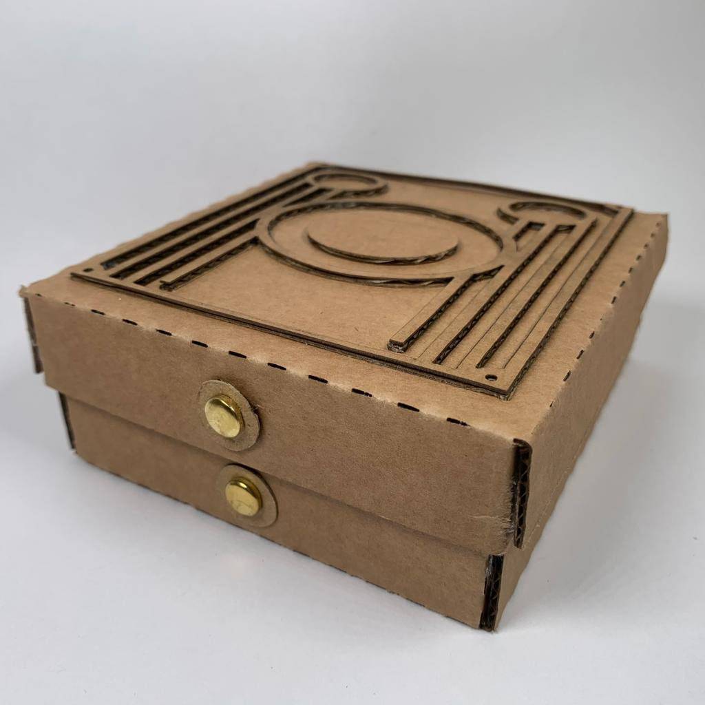Brownie Camera - Flat Pack Model Kit By Curious Rabbit ® - Curious Rabbit